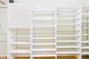 2432 Chimney Rock Rd, Houston, TX 77056 - Photo 34