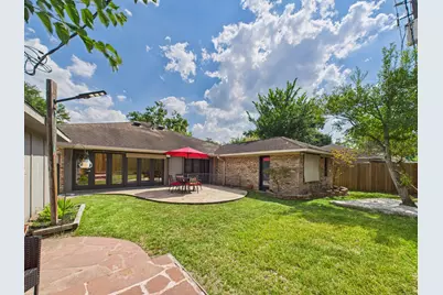 2432 Chimney Rock Road, Houston, TX 77056 - Photo 20