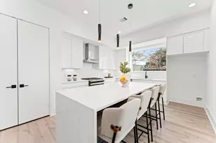 1841 Wycliffe Dr, Houston, TX 77043 - Photo 8