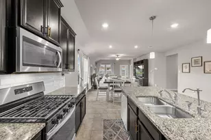 1326 Taft Pt Ln, Rosharon, TX 77583 - Photo 10