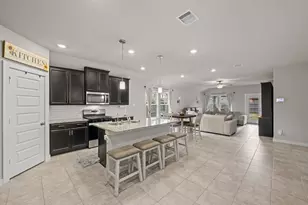 1326 Taft Pt Ln, Rosharon, TX 77583 - Photo 6