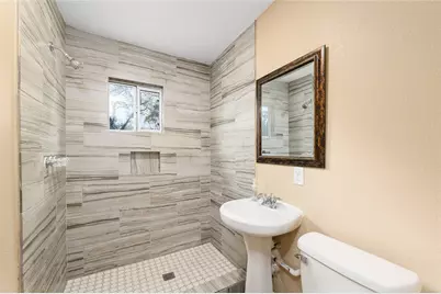 3938 Daphne Street, Houston, TX 77021 - Photo 6