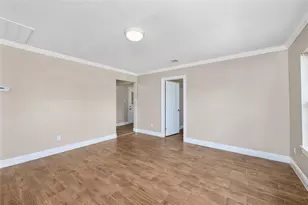 3938 Daphne St, Houston, TX 77021 - Photo 8