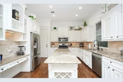 1330 W 25th Street #C, Houston, TX 77008 - Photo 16