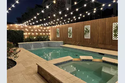 1330 W 25th Street #C, Houston, TX 77008 - Photo 2
