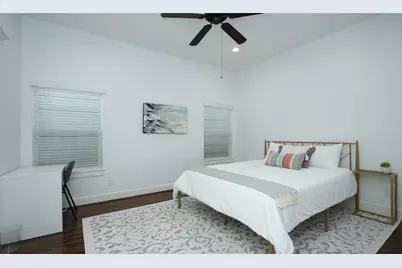 1330 W 25th Street #C, Houston, TX 77008 - Photo 28