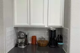 423 Bay Grove Ln, La Porte, TX 77571 - Photo 16