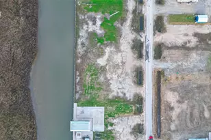 1109 Gator Point, Crystal Beach, TX 77650 - Photo 12