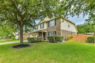 2898 Pescara Ct, League City, TX 77573 - Photo 2