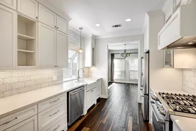 12625 Memorial Drive #170, Houston, TX 77024 - Photo 10