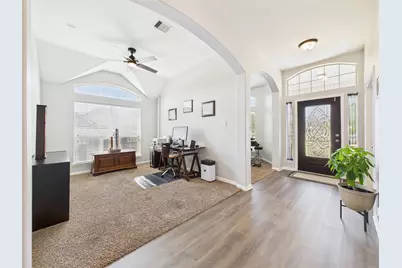 1527 Mexia Spring Court, League City, TX 77573 - Photo 8