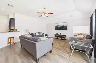 1527 Mexia Spring Ct, League City, TX 77573 - Photo 30