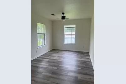 827 Algoa Friendswood Road #4, Alvin, TX 77511 - Photo 2