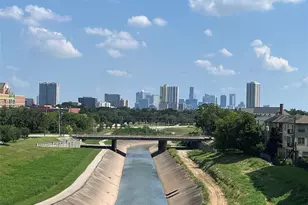 7016 Staffordshire Blvd, Houston, TX 77030 - Photo 2