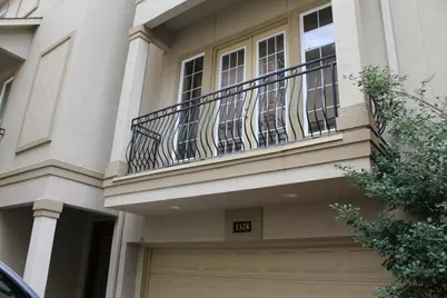 1324 Birdsall Street, Houston, TX 77007 - Photo 2
