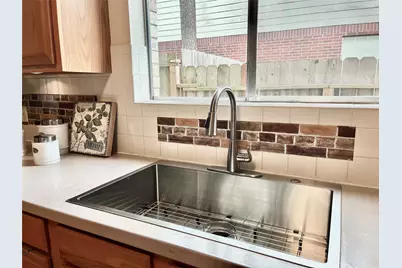 9206 Memorial Hills Drive, Spring, TX 77379 - Photo 16