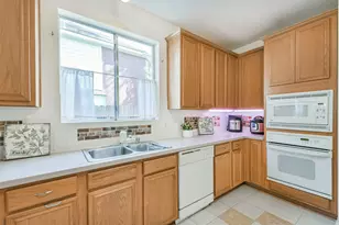 9206 Memorial Hills Dr, Spring, TX 77379 - Photo 14