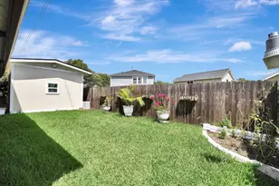 10011 Gil Jr Ln, Houston, TX 77075 - Photo 40