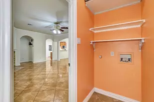 10011 Gil Jr Ln, Houston, TX 77075 - Photo 38
