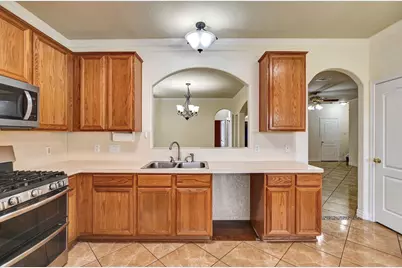 10011 Gil Jr Lane, Houston, TX 77075 - Photo 16