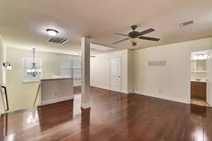 10011 Gil Jr Ln, Houston, TX 77075 - Photo 30