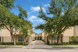 5712 Cornish St, Houston, TX 77007 - Photo 2