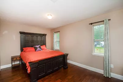 1402 Chestnut Ridge Rd, Kingwood, TX 77339 - Photo 20