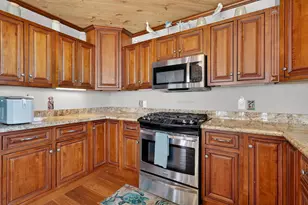 1124 Faggards Rd, Gilchrist, TX 77617 - Photo 10