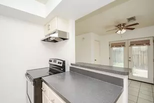 1116 Murrayhill Dr, Houston, TX 77043 - Photo 10