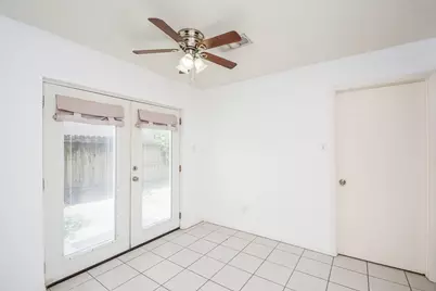 1116 Murrayhill Drive #8, Houston, TX 77043 - Photo 4
