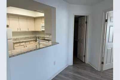 2816 S Bartell Drive #34, Houston, TX 77054 - Photo 8