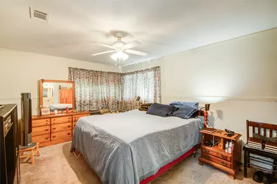 1414 W 9th Street, Freeport, TX 77541 - Photo 34