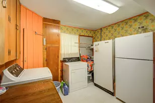 1414 W 9th St, Freeport, TX 77541 - Photo 20