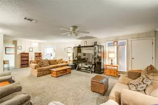 1414 W 9th St, Freeport, TX 77541 - Photo 10