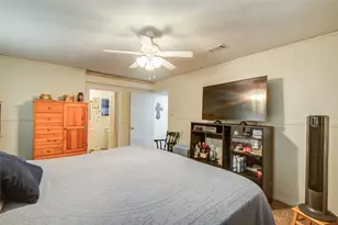 1414 W 9th St, Freeport, TX 77541 - Photo 36