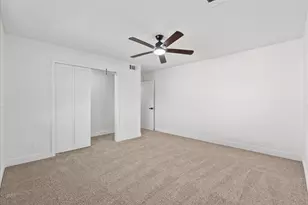 8011 Richmond Ave, Houston, TX 77063 - Photo 18