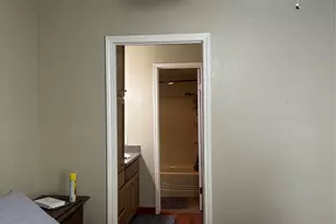 9707 Richmond Ave, Houston, TX 77042 - Photo 22