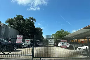 9707 Richmond Ave, Houston, TX 77042 - Photo 6
