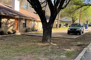 3005 Manor Ln, Huntsville, TX 77340 - Photo 4