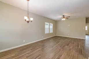 3701 Chanterway St, Bacliff, TX 77518 - Photo 8