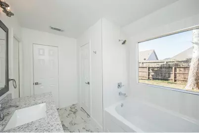 121 Coffee Lane, Lake Jackson, TX 77566 - Photo 14