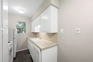 2012 Brun St, Houston, TX 77019 - Photo 10