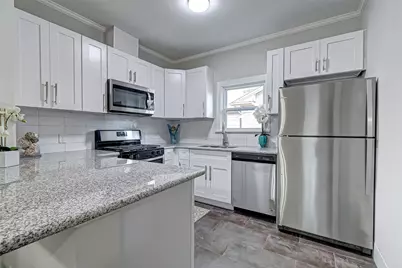 2420 Huldy Street #2, Houston, TX 77019 - Photo 10