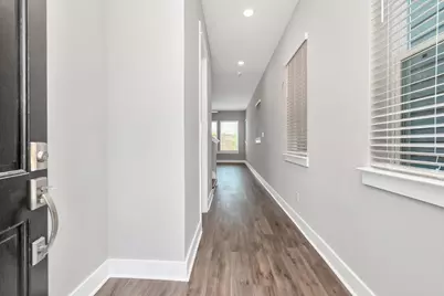 2717 Ruhman Fields Drive, Houston, TX 77008 - Photo 14