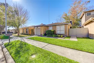 7815 Terra Cotta Dr, Houston, TX 77040 - Photo 2