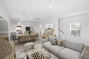 1115 32nd St, Galveston, TX 77550 - Photo 2