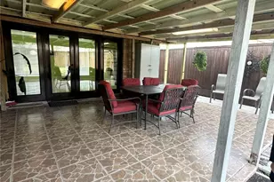 10518 Pleasanton Dr, Houston, TX 77038 - Photo 34