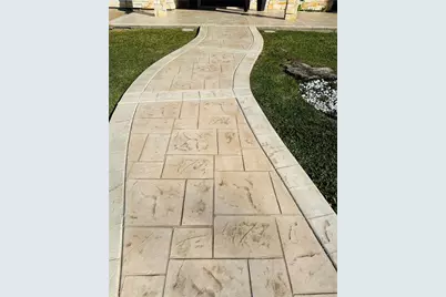 10518 Pleasanton Drive, Houston, TX 77038 - Photo 32