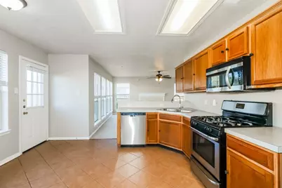 17806 Oakland Mills Drive, Richmond, TX 77407 - Photo 8