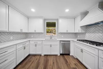 6306 Inway Drive, Spring, TX 77389 - Photo 10